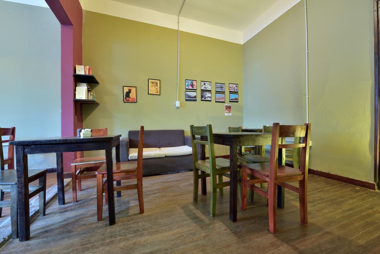 Esperanto Hostel Salta Esterno foto